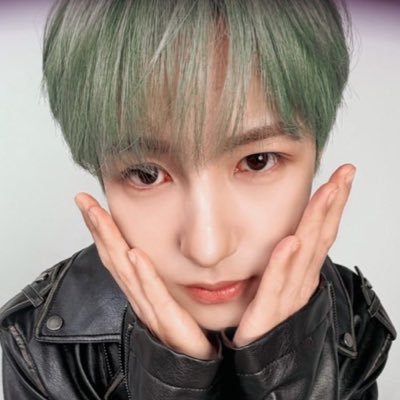 femjenopriv's profile picture. 🚬😮‍💨 hitting the dream blunt