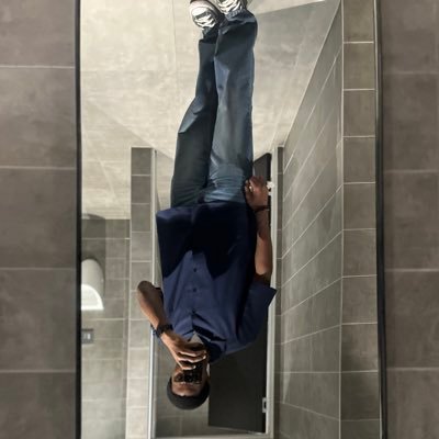 dreamerdreamson's profile picture. without the dark, we don’t see the stars.