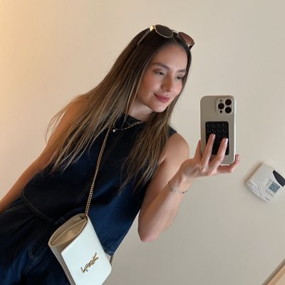 DianaCortes1999's profile picture. leo of course ♌️