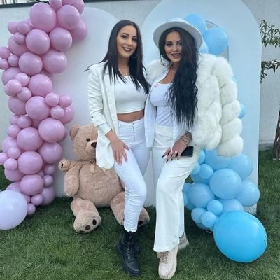 lacher_melanie's profile picture. Army💜💜💜💜💜💜💜
my bais is jimin