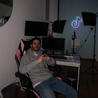 Fabiocaiaz's profile picture. #TikTok Shop / #TikTok Live /  #influencermarketing promotion Co-founder Mare Media Agency🐳