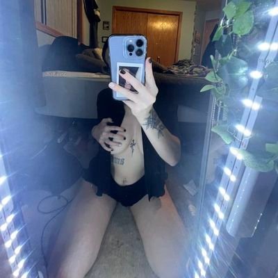 Clairejadexx's profile picture. DM if you want to buy contents like  fart,scat, 💩 poops, customs are available 💦💦🥵paypal and cash app be ready before dm
message me directly for sessions