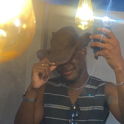 donye_goodness's profile picture. DDA Author | 5th year Medical Student | CT Surgery | Anatomy & Microbiology Tutor | Best WAEC Student 2017 Lagos | Content Creator (DYK) | Beyhive