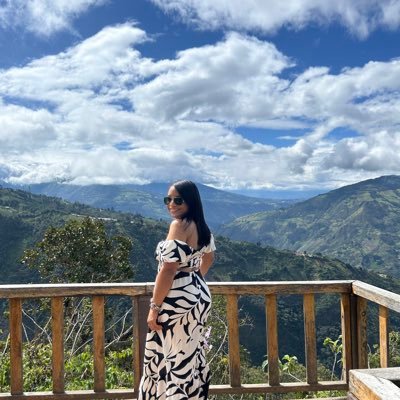 CarolinaBC_'s profile picture. God first || Abogada con título || #Aguilucha💛⚾