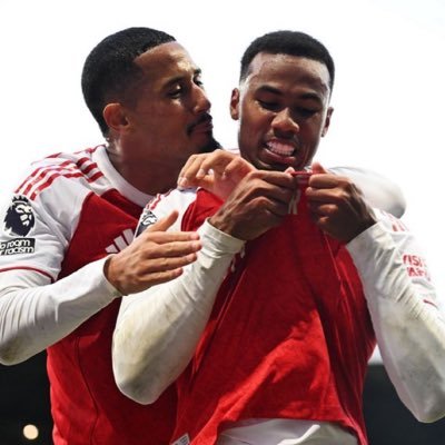 1987ttkTurki's profile picture. اللهُم إجعلني مِمن تغيّرت اقدارهم للأحَسن🖤.