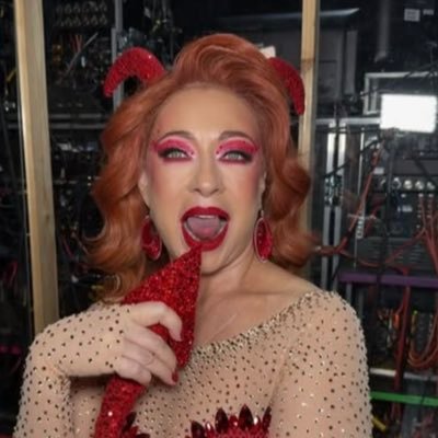 charitydinqles's profile picture. 