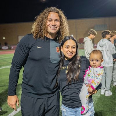 nbuttscoach's profile picture. New account, coachnatebutts was hacked! GOD’S SON🙏🏽🤙🏽 LEAD-MOTIVATE-EMPOWER Former HC, DC, College Coach & #TXHSFB Coach! Looking for my next opportunity🏈