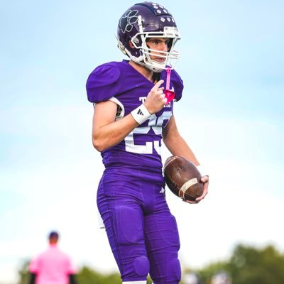 MantoothChase's profile picture. Pickerington central 2026 | 6,1ft-170LB 4⭐️ Long Snapper |