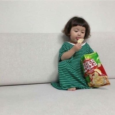 n1510_'s profile picture. فتاةٌ تُعجِز الشِعر والشُعّار.