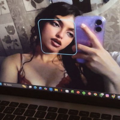 theeshrishow's profile picture. life is overrated