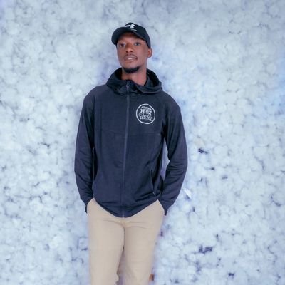 Ian335122465430's profile picture. 