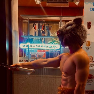 tomonialk's profile picture. 筋トレ、政治、時事ネタ、仕事のホンネ フォロバ💯（自分からフォローしません）🚨偏見や差別はしません。老若男女Comeon 🎤稀に歌を書いて歌っています