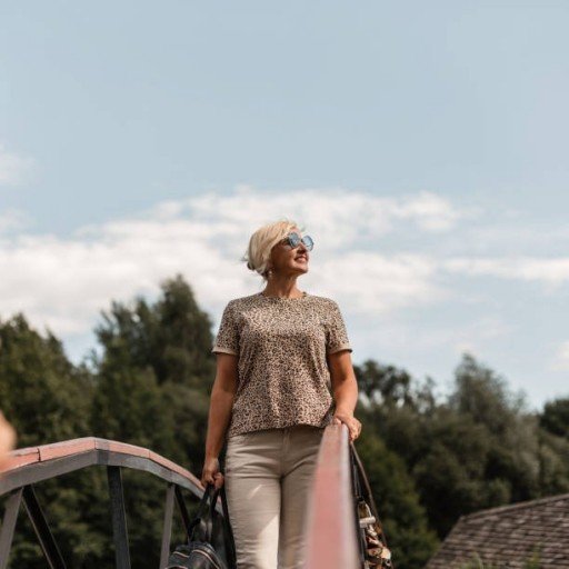 druym80329's profile picture. A smile is the best makeup any girl can wear. 😄💄