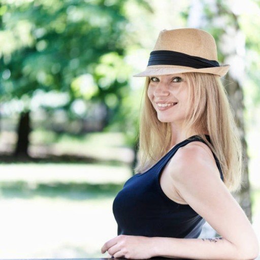 hce0u9b18662's profile picture. Be the reason someone smiles today. 😊💖