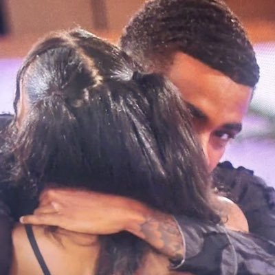 demilade6_9's profile picture. 