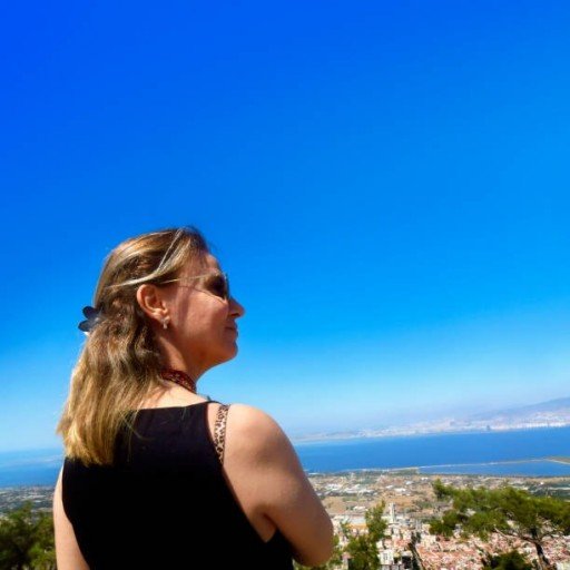 fnsnwtnd86325's profile picture. Life is too important to be taken seriously. 😆🌟