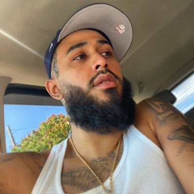 richyhil's profile picture. 