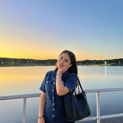 Yagmurmmzrk's profile picture. B'eşq û evîn û şâdî