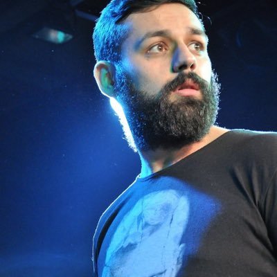 dea_23_'s profile picture. 💛💙Cowards die many times before their deaths; The valiant never taste of death but once. 💛💙 🎭