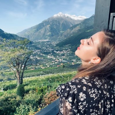 ViallJulia's profile picture. I'm here to hear from those who still have their sanity. I support people who use their talents and hard work to succeed. No porn or fake profiles No bots 🚫