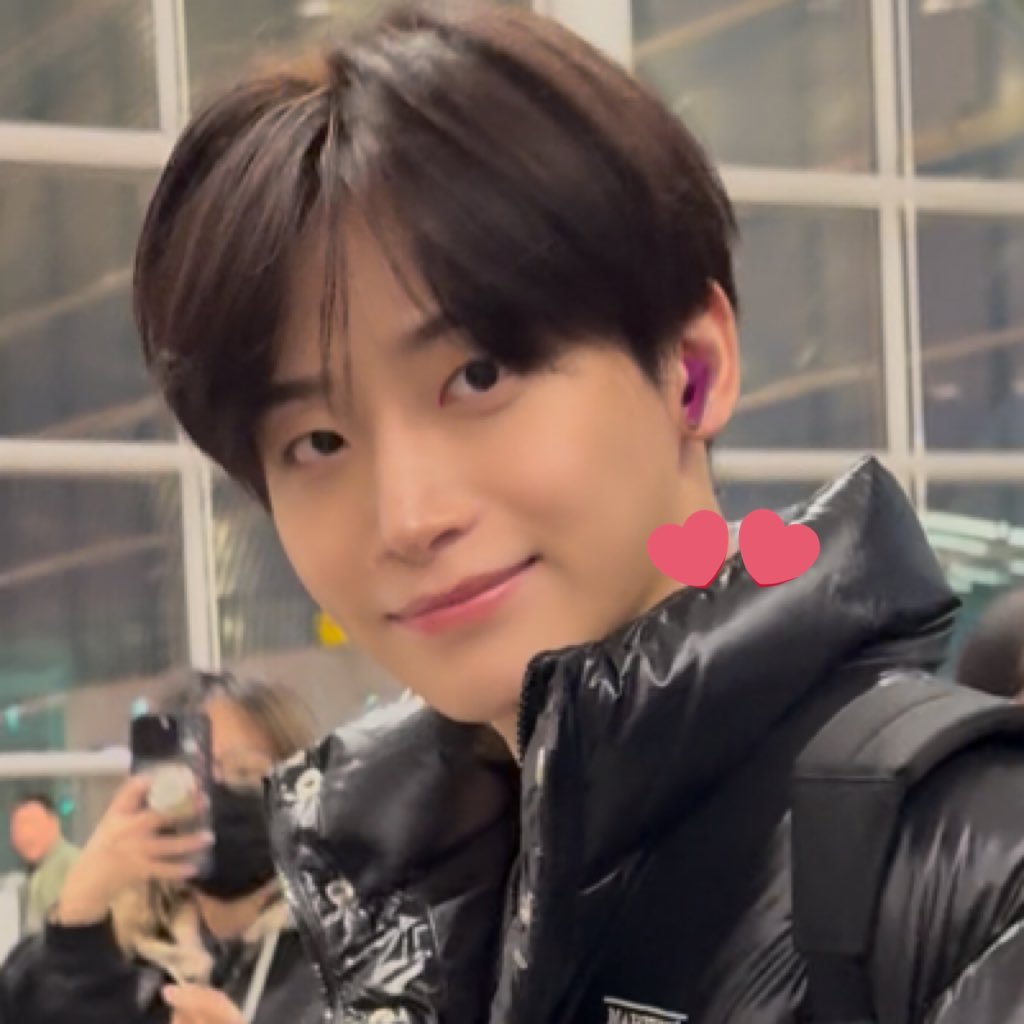 hi_k0a's profile picture. 전방에정신병발사