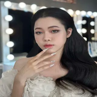 qegfor3k5287's profile picture. 