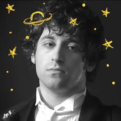 PUPPYTROHMAN's profile picture. birth, suffering, fall out boy, death, rebirth.
♡
#fobtwt #mcrtwt #paramoretwt #carpentertwt