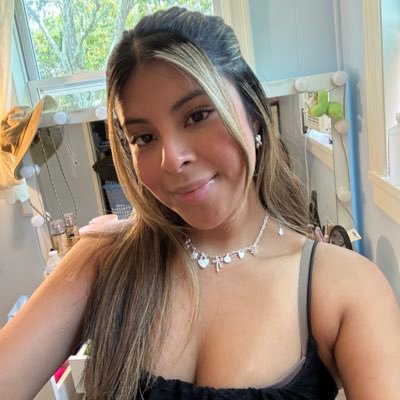 janelisol's profile picture. 🧸🎀🤍