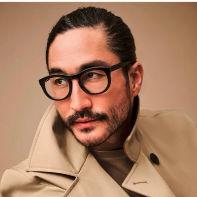 Agir1272308's profile picture. ..dentist, sociologist and politician ..