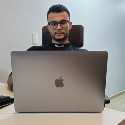 oviniciusamelio's profile picture. 