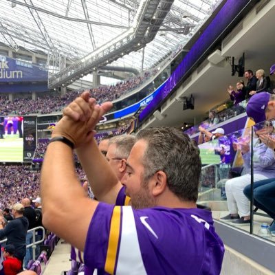 emonteroserra's profile picture. Hablo exclusivamente de NFL y de lo que me da la gana.