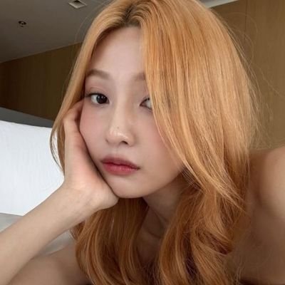 StrawberryKyeo's profile picture. 