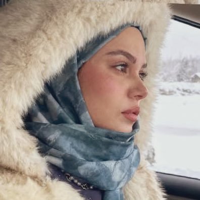 aleynahatunnn's profile picture. panzehir benim!🎶✨• |”Yek katre-i hûnest ve sâd hezâran endişe.”/saü /kbü/eaü/öğretmen meb,kişisel gelişim,kendine meşhur şair.🇹🇷🇵🇸Çeşm-i Siyah✍️