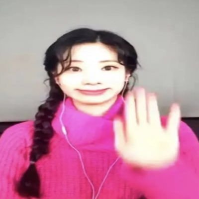 acervodhyun's profile picture. o maior acervo da melhor atriz de todos os tempos e membro do maior girlgroup! @JYPETWICE