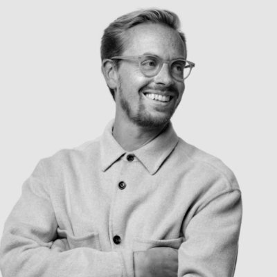 Roman_St's profile picture. Founder & brand builder for European tech. I write daily on brand, AI,  strategy & product. Founder Verve, partner United Playgrounds (EU).