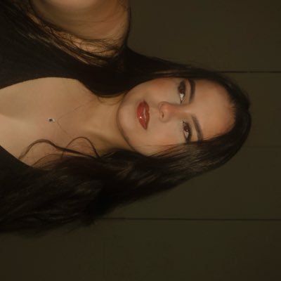 iara_av's profile picture. 