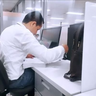 Dannielc's profile picture. A partir de la concertación con los actores de la sociedad se construye el verdadero tejido social. Admin Empresas. De Calico.