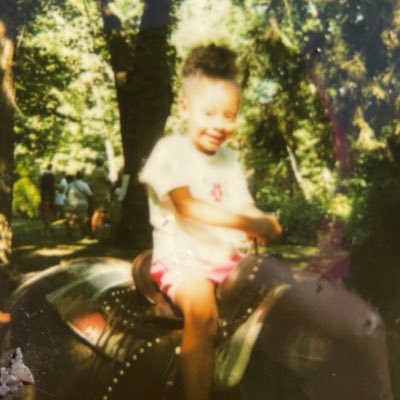 AlexusTatiana's profile picture. #nursingstudent🤍🩺💉