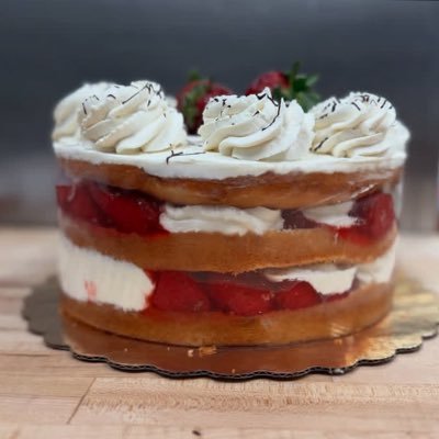 AntoniosBakery's profile picture. Est.1989~cheesecakes, pastries,cakes,pies,breads,pizza,calzones,soups&sandwiches~ our fresh bread baked daily for Dee’s Deli & Mike’s Kitchen