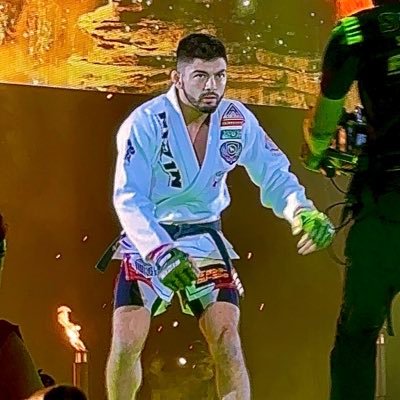 nameko_mma's profile picture. ただのRIZINファンです💁‍♂️RIZIN好きな方と繋がりたい🤝✨RIZIN好きな方、フォロー失礼いたします🙇‍♂️🙇‍♂️🙇‍♂️会場でも声かけてください🙌サトシ/鈴木千裕/神龍誠