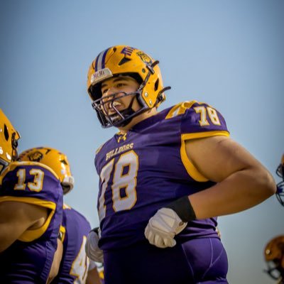 MatthewGuerra75's profile picture. 2028 | 6’5 | 340 | OL at McAllen HS in McAllen, TX | GPA 3.1 | NCAA ID 2506624899
