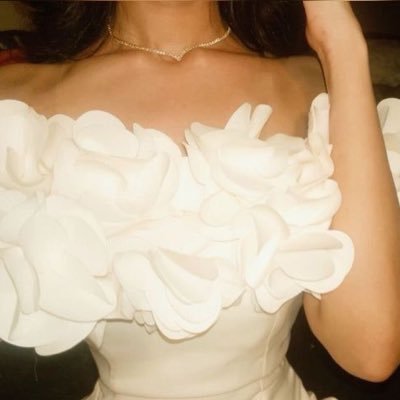 xins69's profile picture. https://t.co/rqzaaONDSM