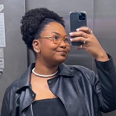 constantinobea's profile picture. 