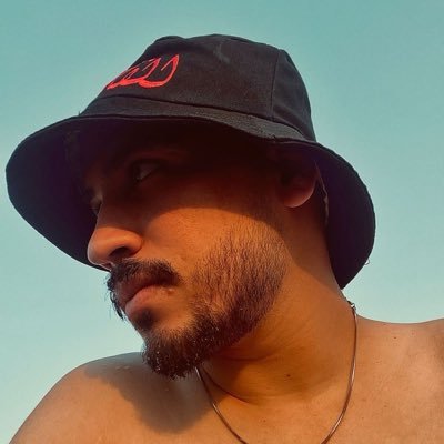 mahr_mhmd68423's profile picture. 🍷.       فولو هنا الحساب القديم اتقفل