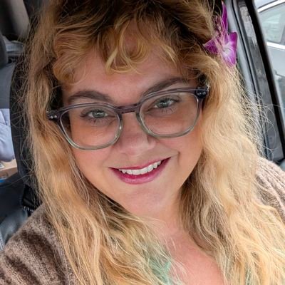 sparksticky's profile picture. ☆Lover of gaming, motion pictures, crafts, singing my heart out, etc.★☁️