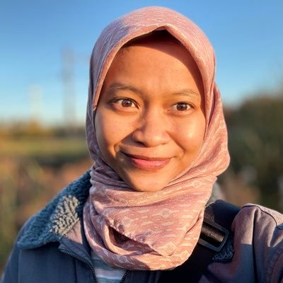 lamiapd's profile picture. Communication, Information, and Data Studies. Build @dicomstudies. ENG/IND. She/Her. Also write fictions!

wattpad: @lamiapd