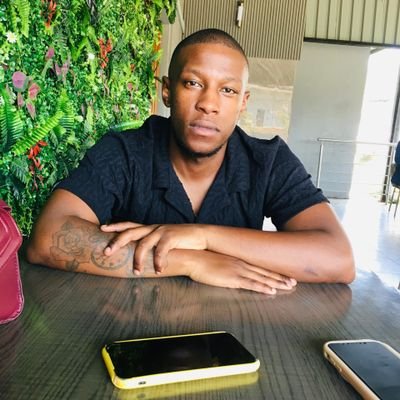 Weluhlanga's profile picture. I can explain