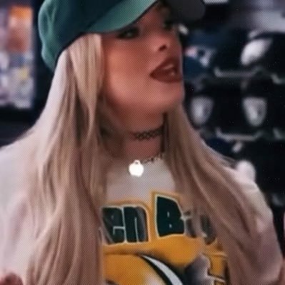 WorldStaysTuned's profile picture. @YaOnlyLivvOnce au commentary. ⨳ When the words “𝑾𝑨𝑻𝑪𝑯 𝑴𝑬” came from her lips, people turned it into a running joke. Well—tell me, who’s laughing now?