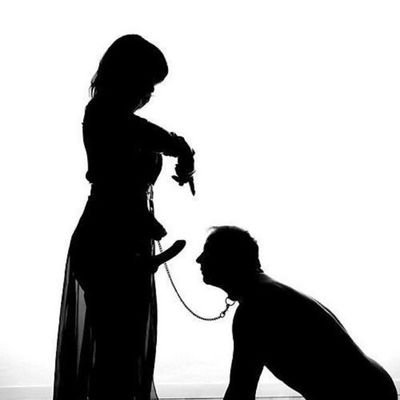 elle_owynn's profile picture. MY ROLE IS TO LEAD, TO GUIDE, AND TO PROVIDE STABILITY AND PURPOSE. YOURS, IF YOU CHOOSE IT, TO FOLLOW, AND TO GROW WITHIN THE SAFETY AND DIRECTION I OFFER 🚶👠