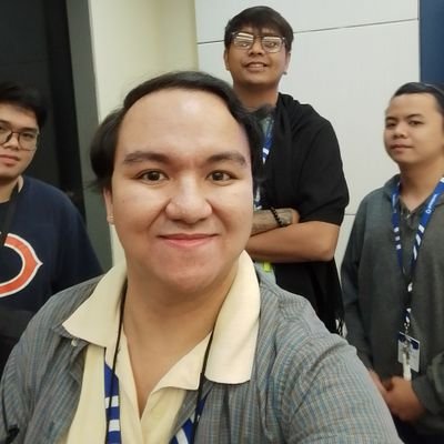 k_m_verz's profile picture. 